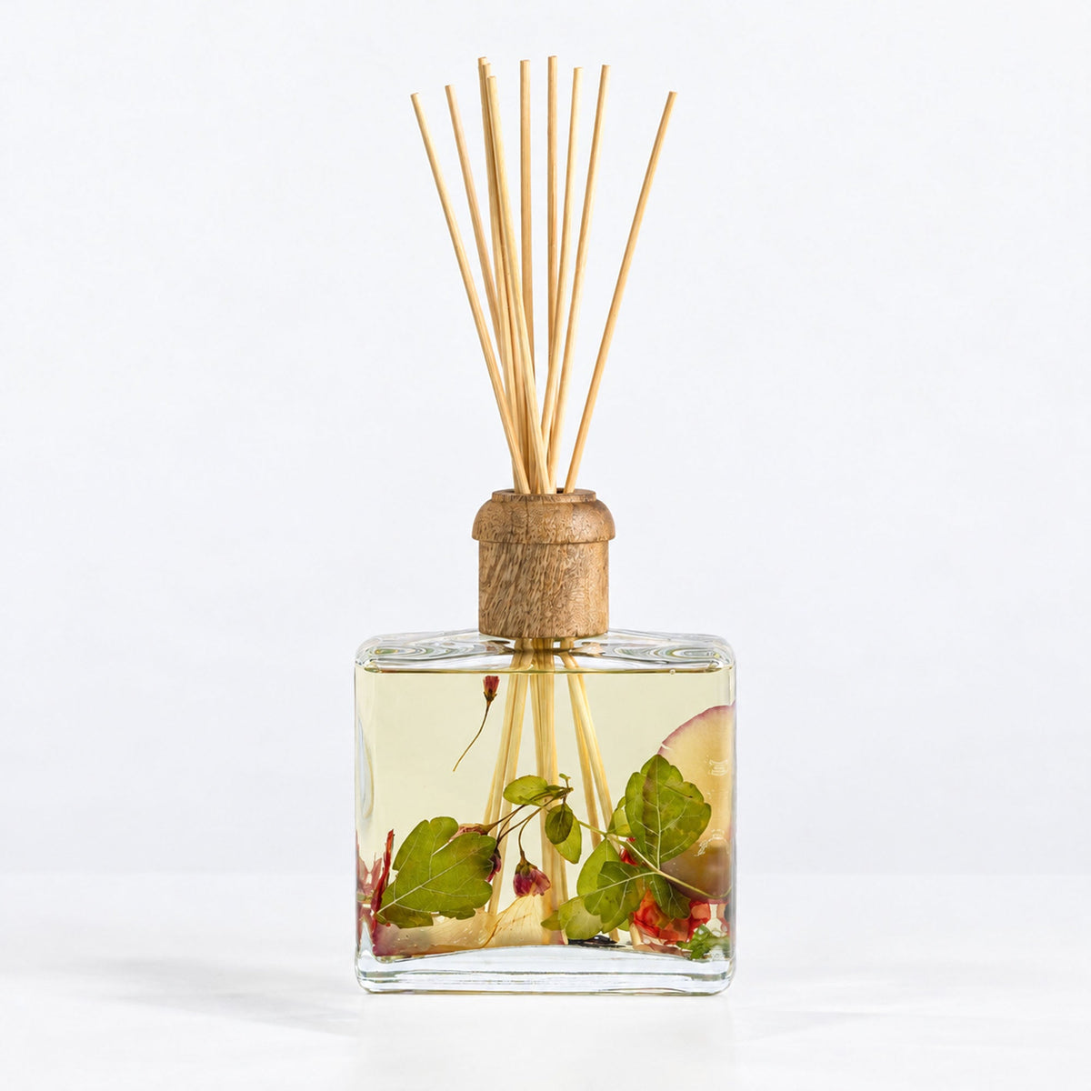 Signature Botanical Reed Diffuser - Blushing Rosewood