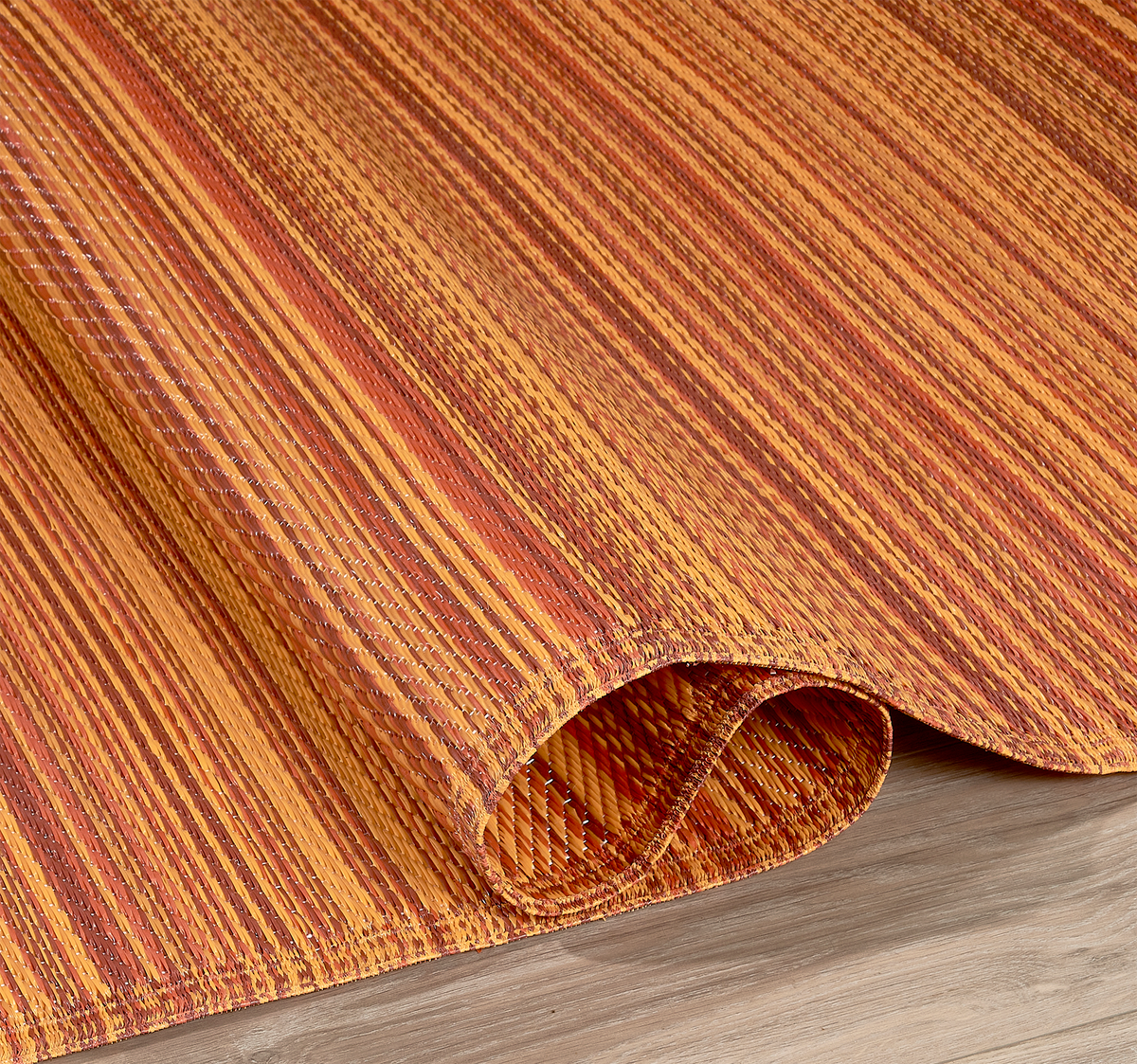 Cancun - Striped Outdoor Rug for Patio