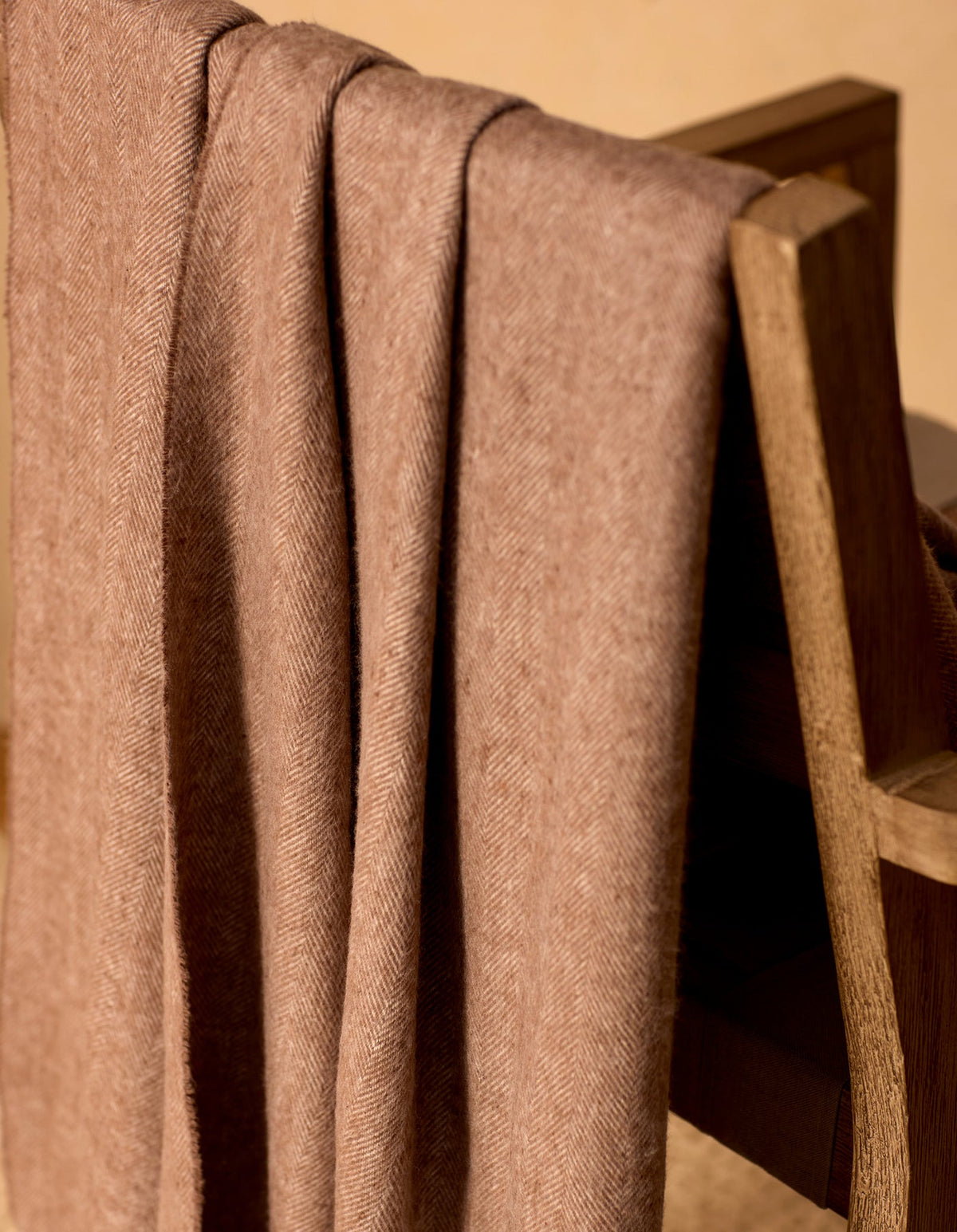 Bamboo Herringbone Tassel Throw