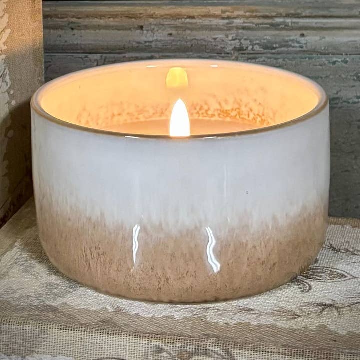 Radiance Ceramique Poured Candle 4.5 x 2.5 in