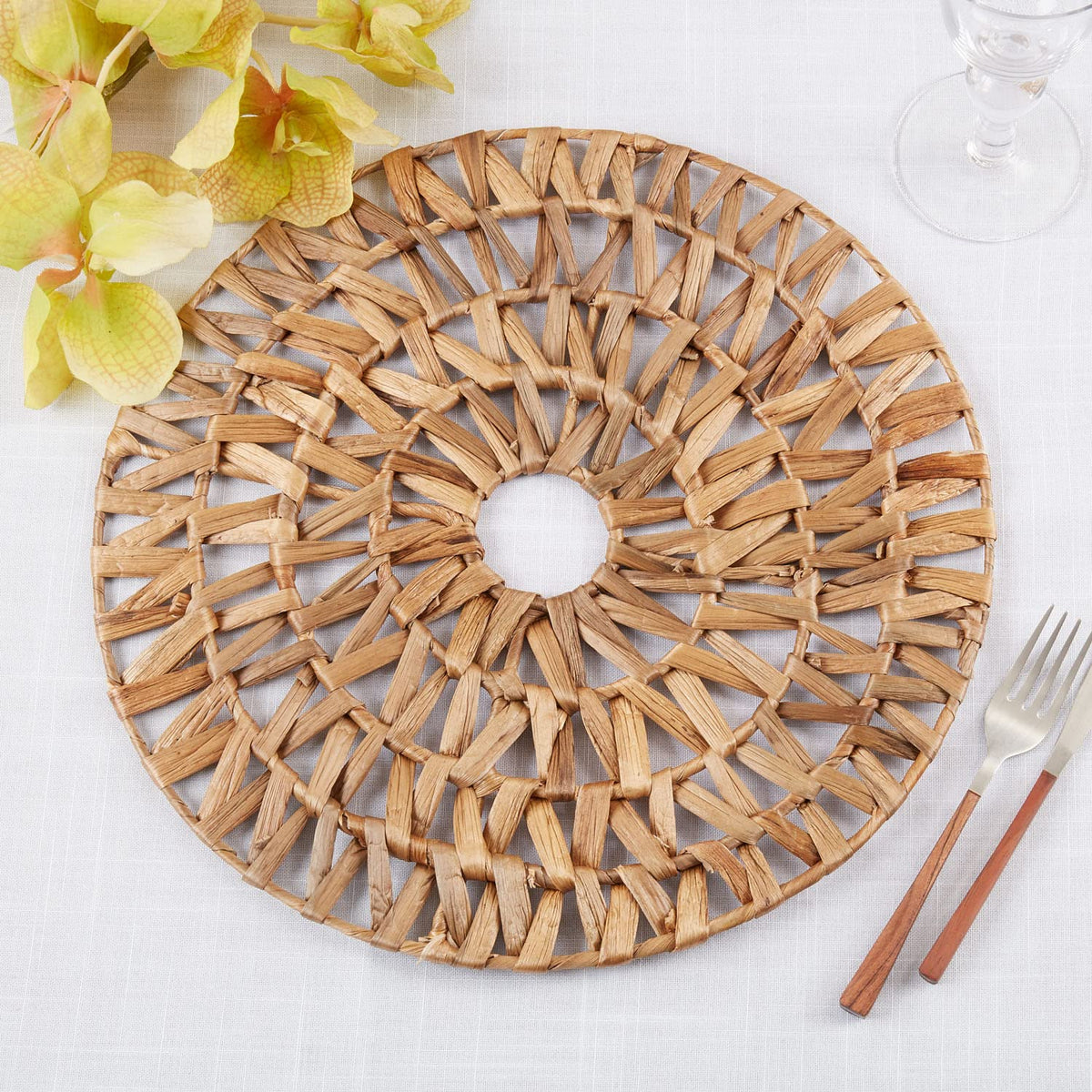 Woven Water Hyacinth Hollow Out Placemat 15" Round