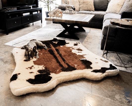 Cuccia per cani in memory foam PupRug® con stampa animalier - Finta pelle bovina marrone