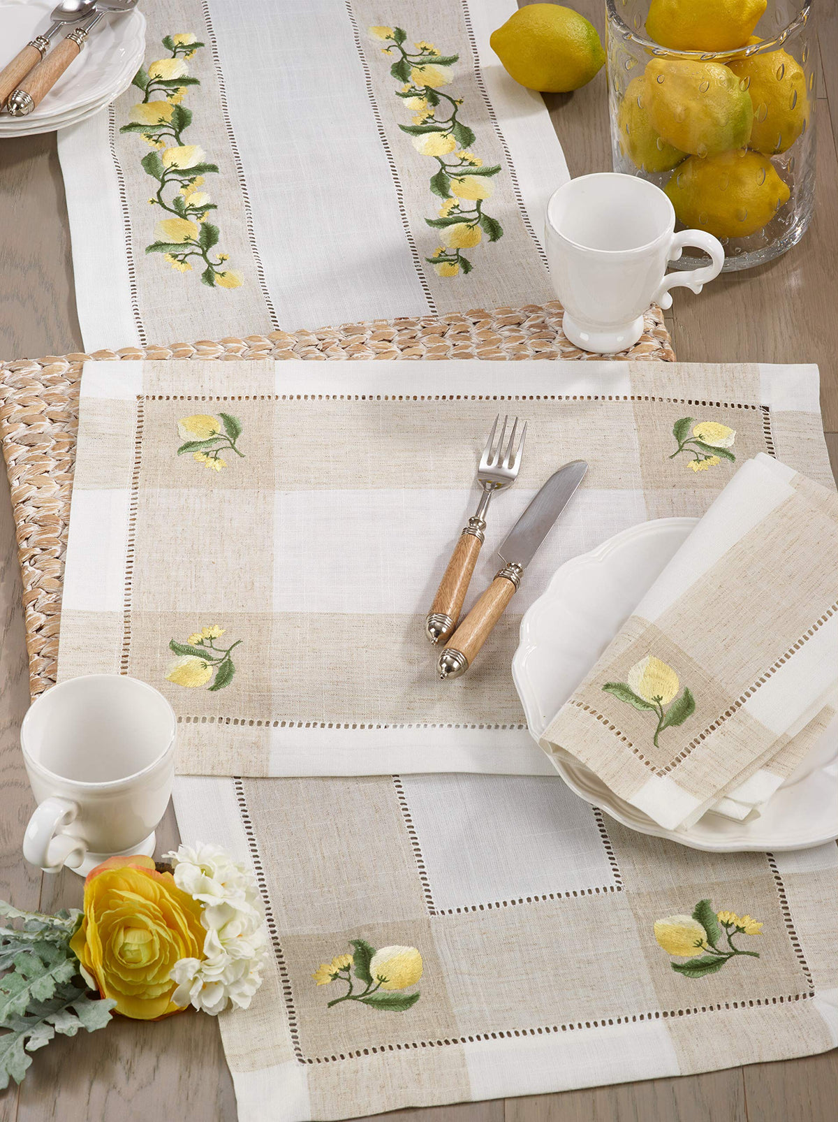 Hommage Brodé Collection Placemats