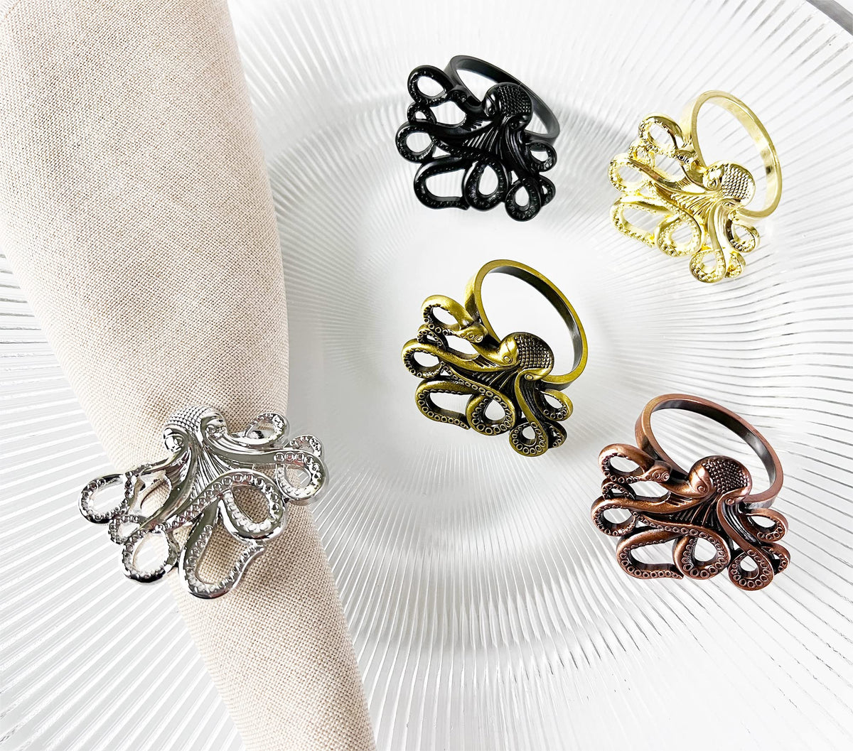 Fennco Styles Coastal Octopus Metal Napkin Rings, Set of 4 - Gold Nautical Napkin Holders for Home Décor, Dining Table, Banquets, Family Gathering and Special Occasions