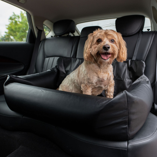Lit de voiture pour chien PupProtector™ en similicuir végétalien effet frais avec mousse à mémoire de forme - Noir