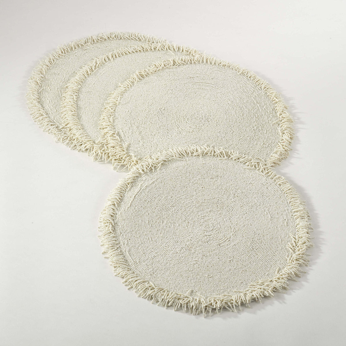 Isla Handmade Glass Beaded Design 15-inch Round Placemat