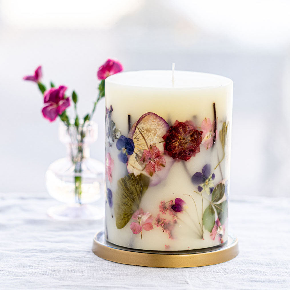 Signature Botanical Candle - Blushing Rosewood