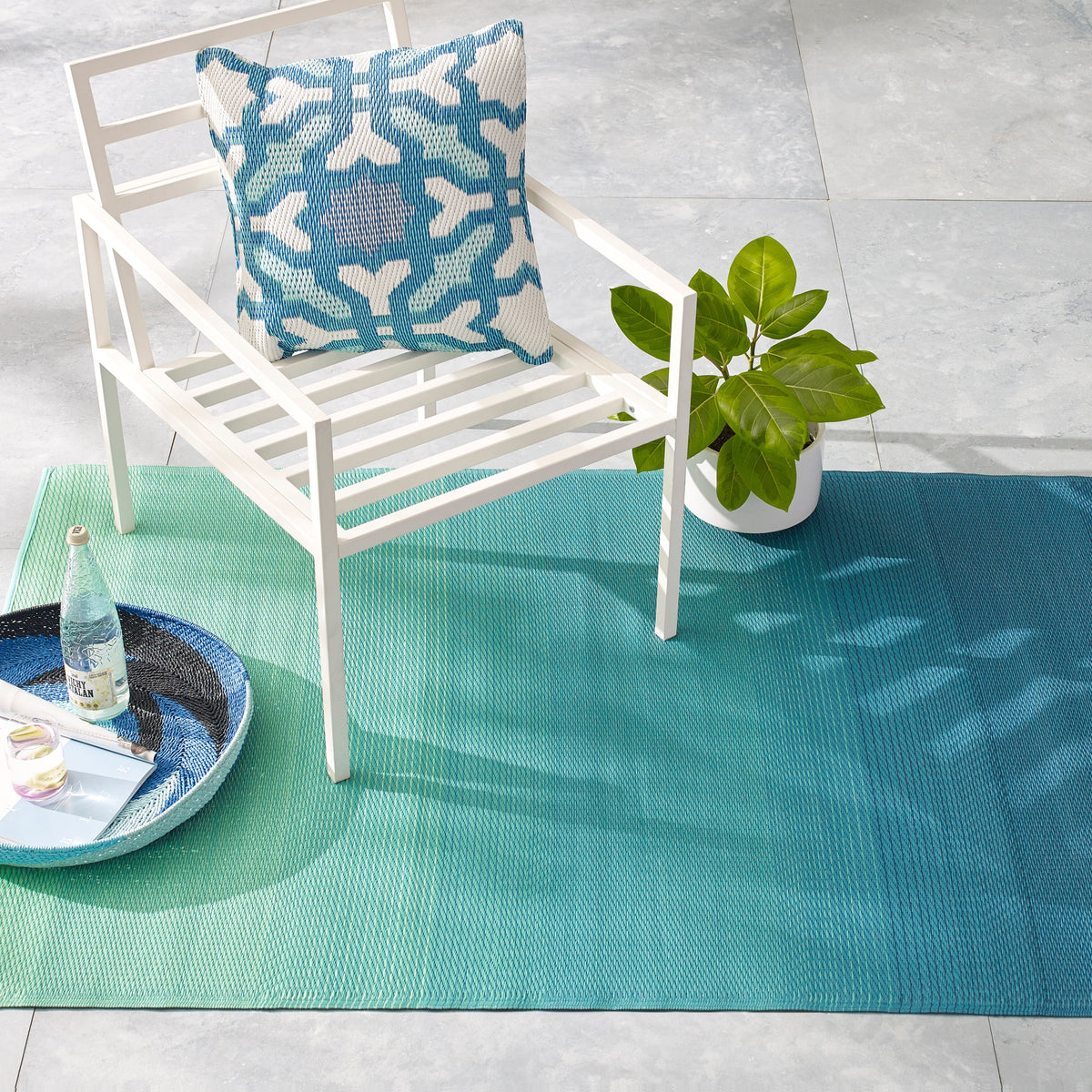 Big Sur - Striped Outdoor Rug for Patio