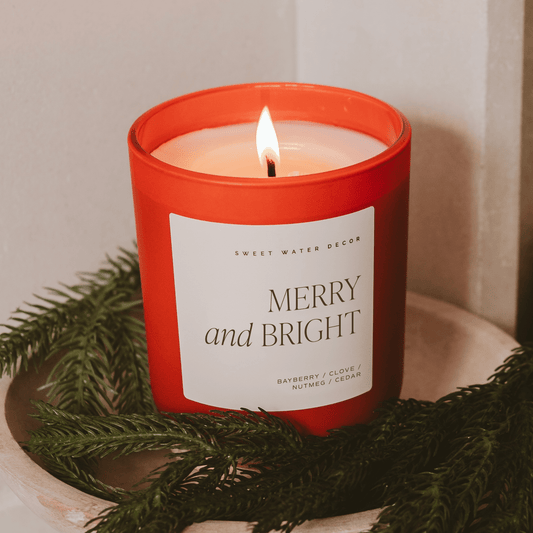 Bougie en cire de soja Merry and Bright - Pot rouge mat - 425 g Neuf