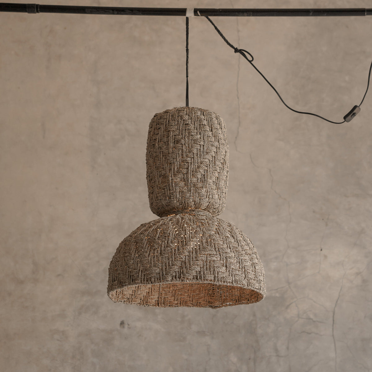 Saxon Natural Fiber Pendant Light – Woven Organic Hanging Lamp