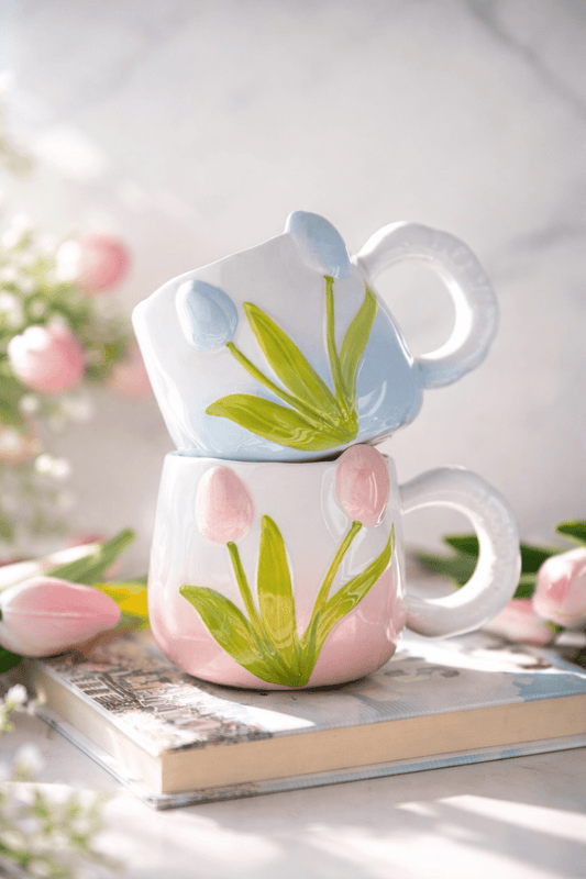 Mug à café en céramique avec tulipe 3D peinte à la main (400 ml) – Tasse à thé florale colorée