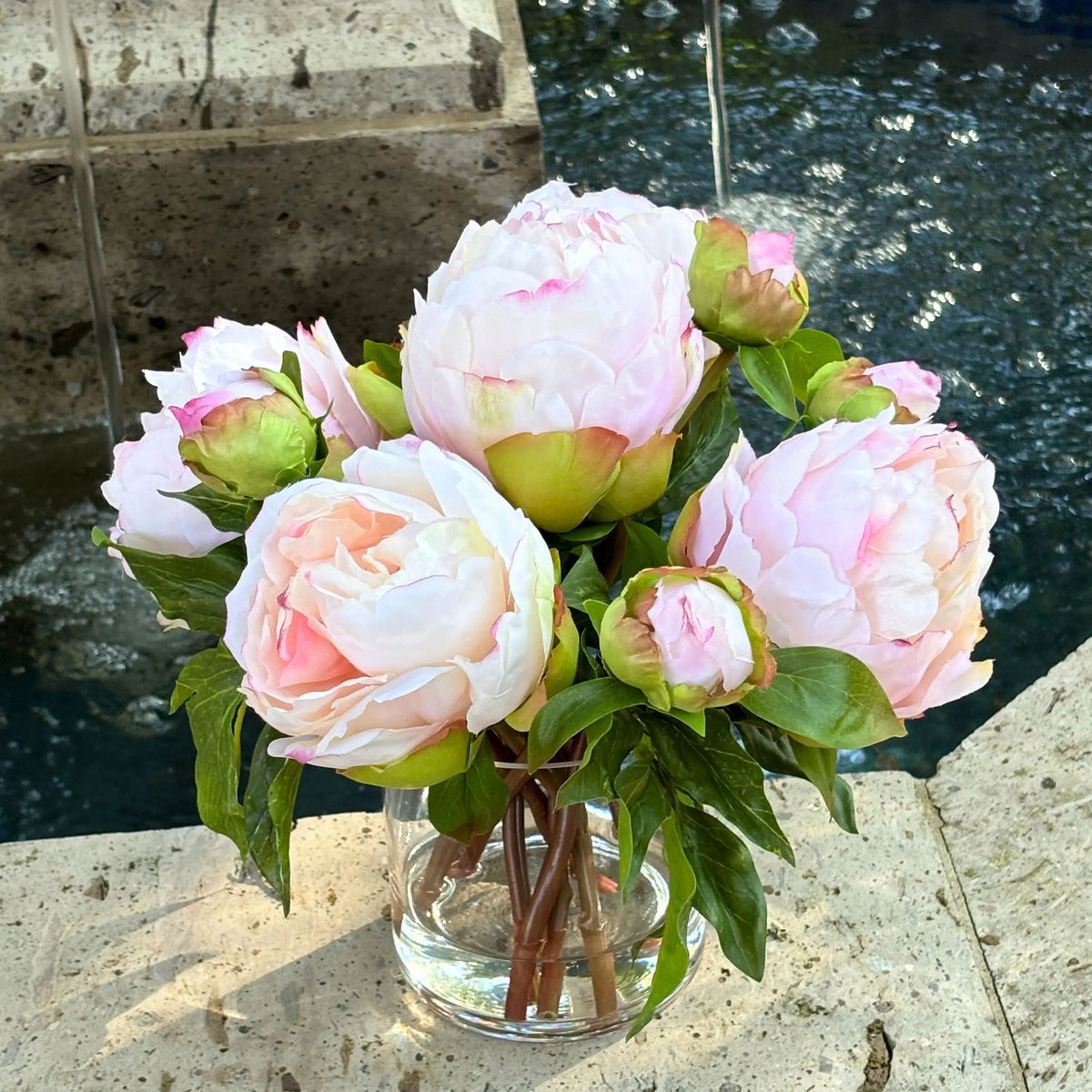Faux peony flower arrangement in vase - 10"