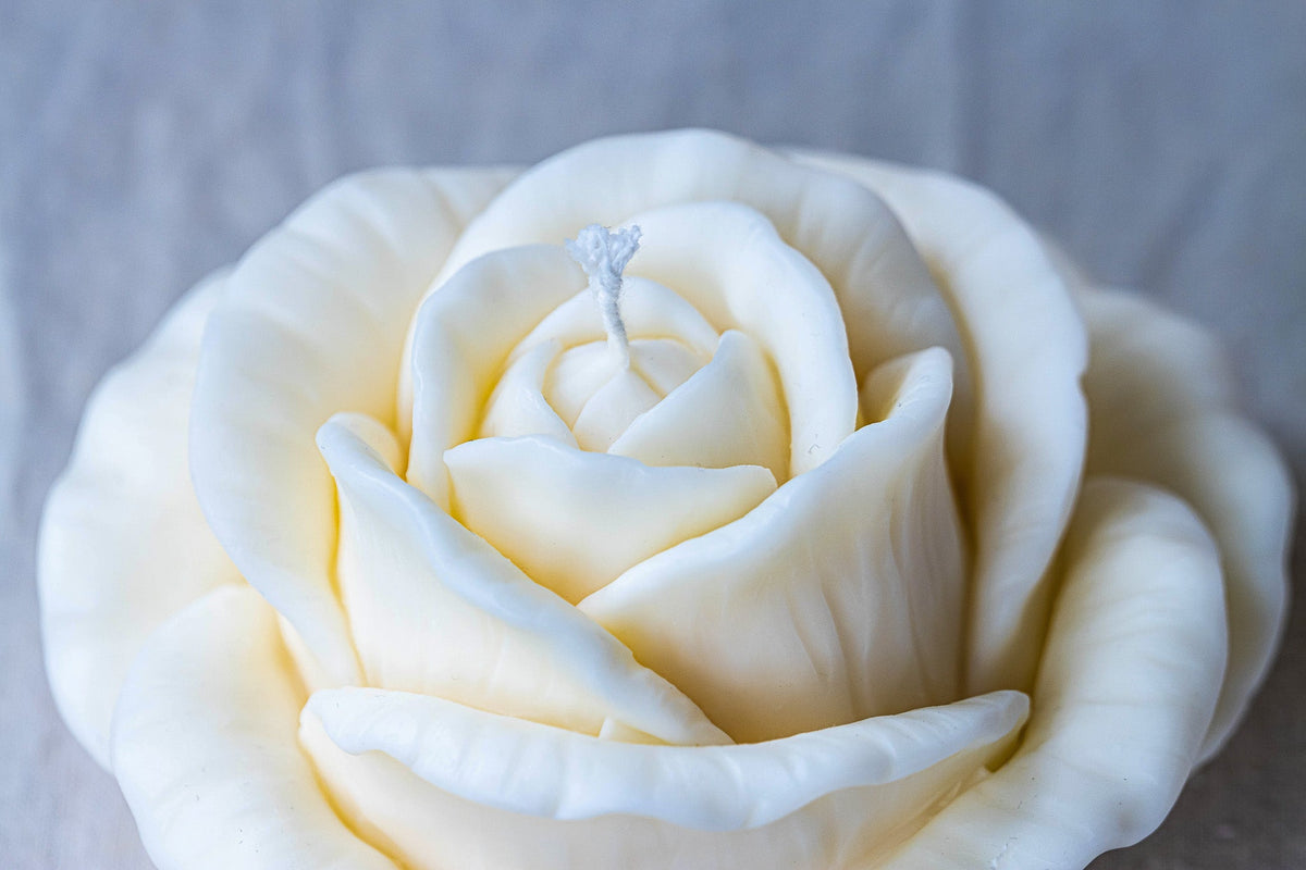 Medium Rose Candle