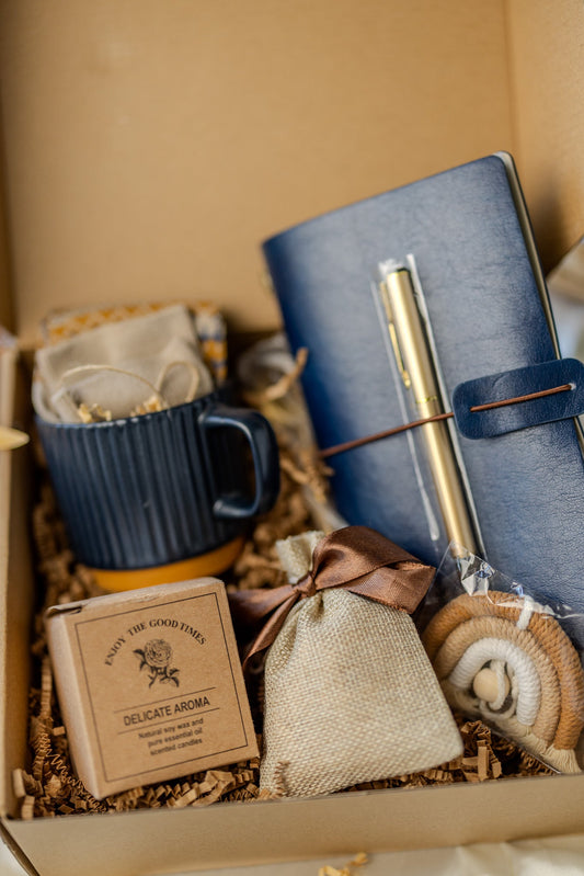 Coffret cadeau bien-être pour femme – "Câlin en boîte" cocooning | Cadeau d'encouragement et pour les fêtes