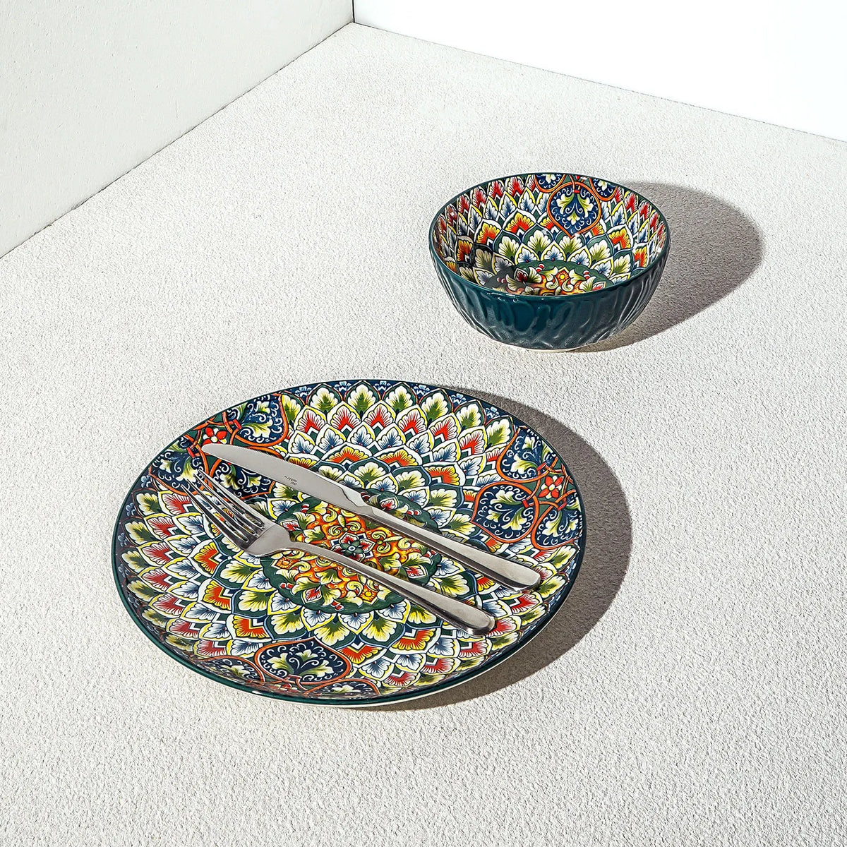 Verdant Bohemian 10-Piece Stoneware Dinnerware Set