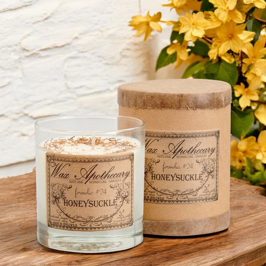 Candela botanica al caprifoglio da 200 g in bicchiere da whisky *Stagionale