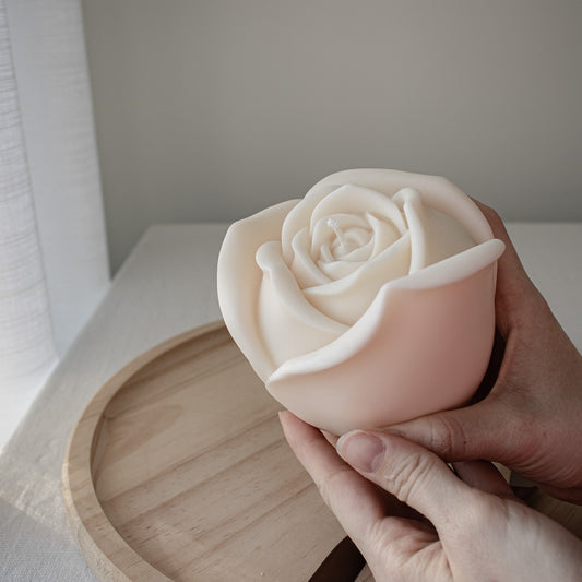 Large Rose Shaped Candle