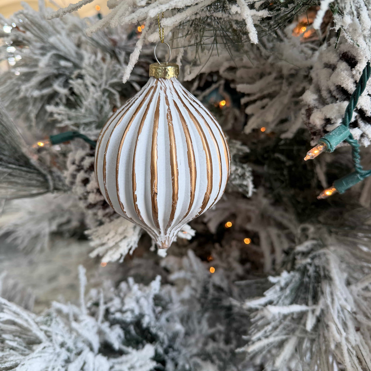 White and Gold Rustic Lattice Finial Glass Ornament - 5" Vintage Christmas