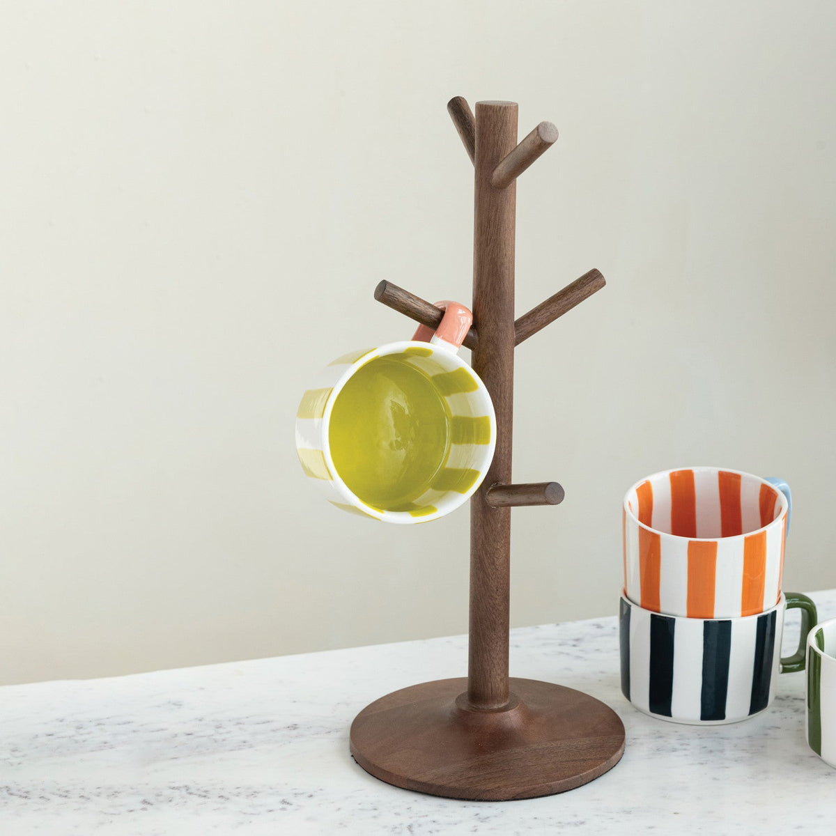 Natural Mango Wood Mug Holder – Holds 6 Mugs