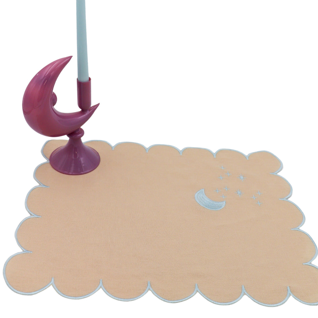 Moonbeam Linen Placemats – Set of 4