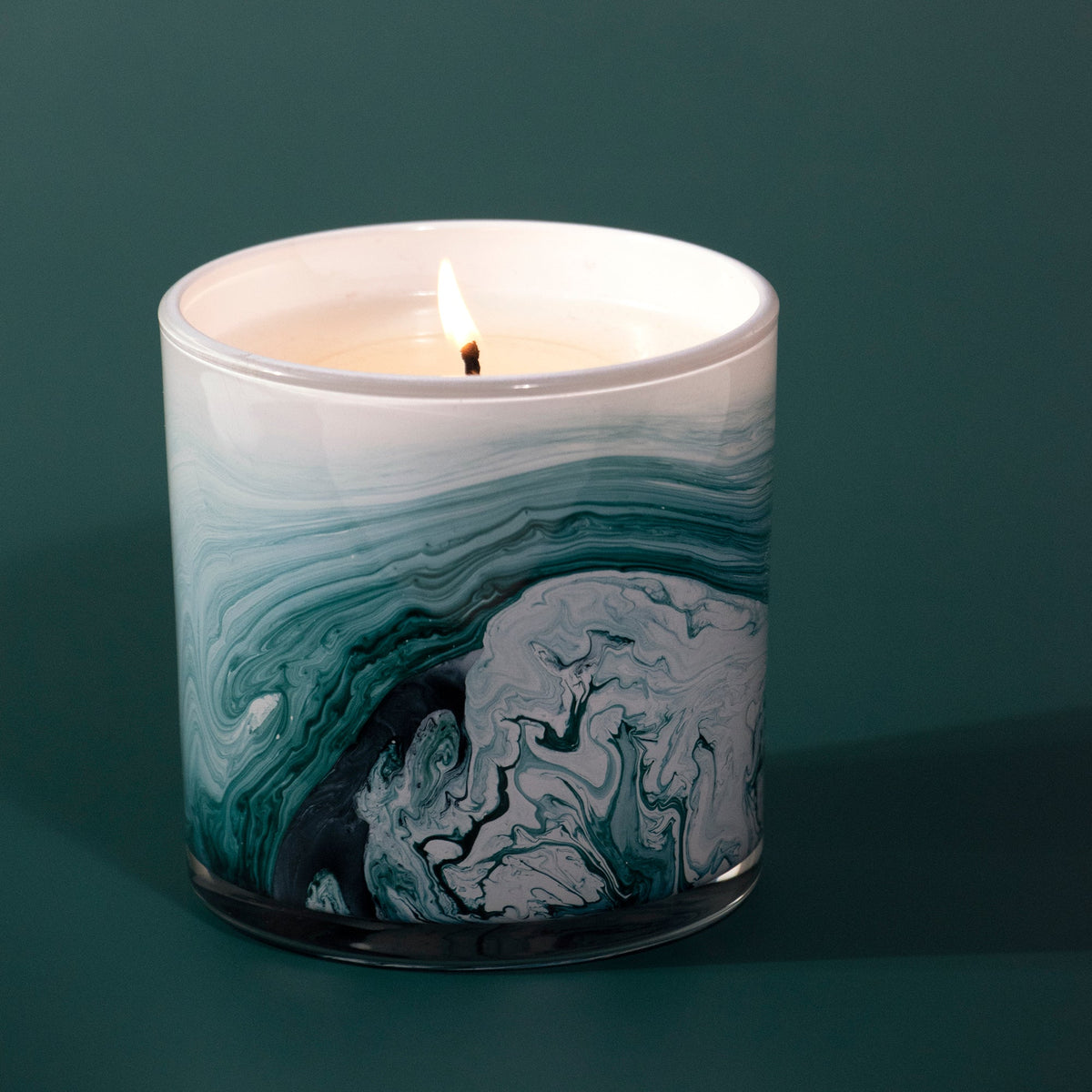 Orchid & Cedar 14 oz. Swirl Glass Candle