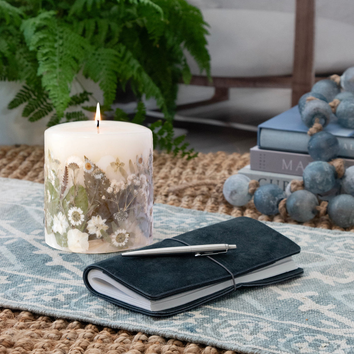 Paperwhite & Fauna Pressed Flower Pillar Candle