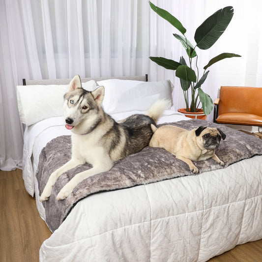 Chemin de lit imperméable de luxe PupProtector™ - Ultra doux effet chinchilla