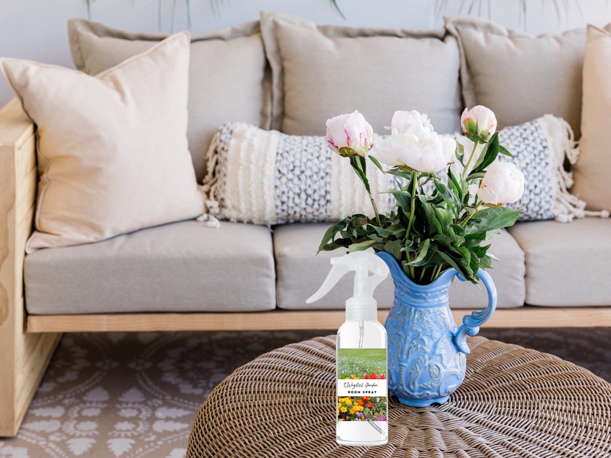Floral & Feminine Room & Linen Spray – Trigger Spray | Soft Botanicals