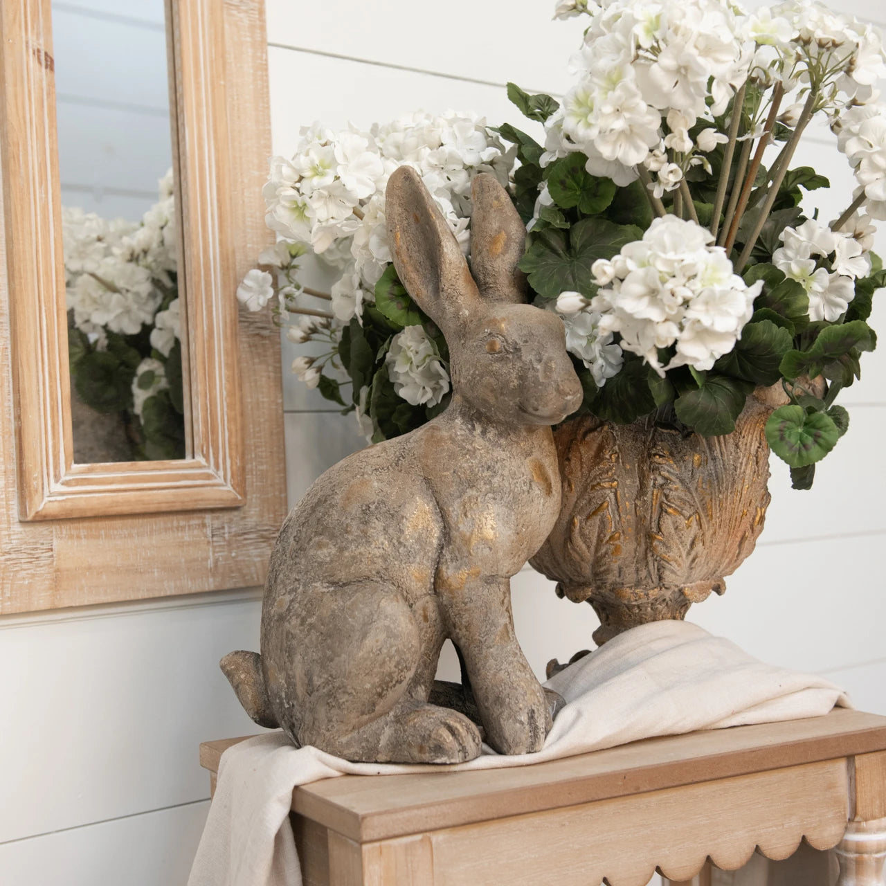 Bunny Statuette SH222306 Resin Gold & Grey 43.2 cm