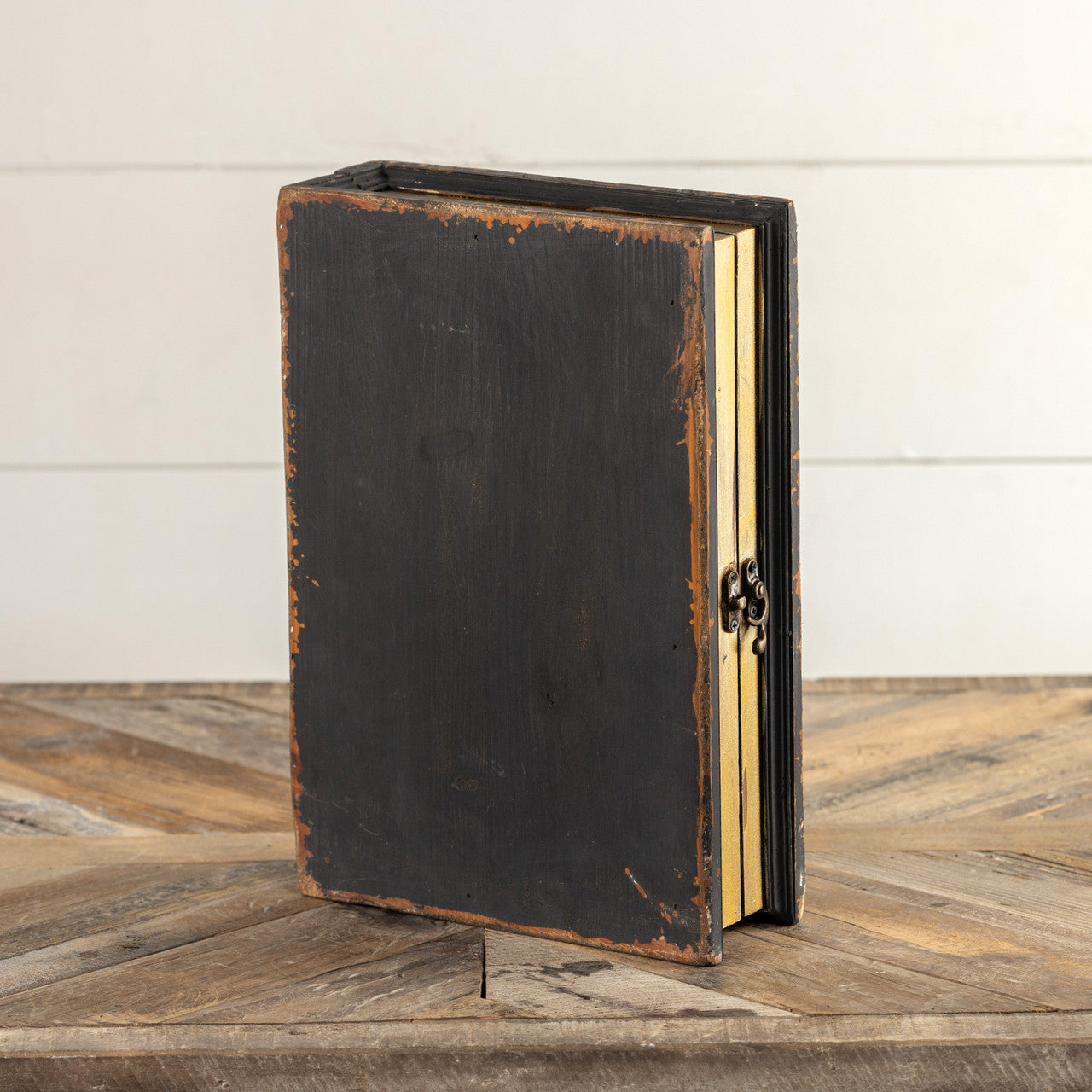 Everyday SH238421 Vintage Book Box Wood 31.8 cm Black