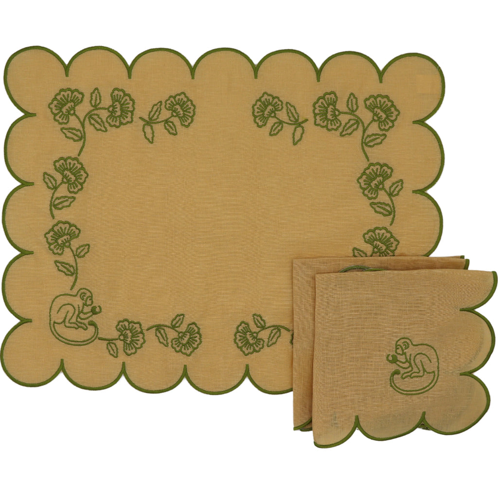Sunlit Moss Linen Napkins – Set of 4