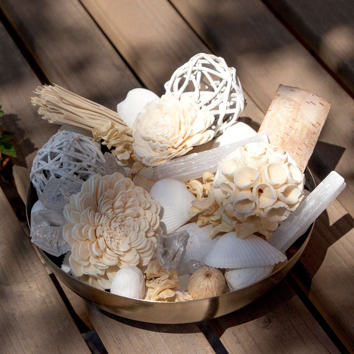 White Selenite & Sandalwood Potpourri