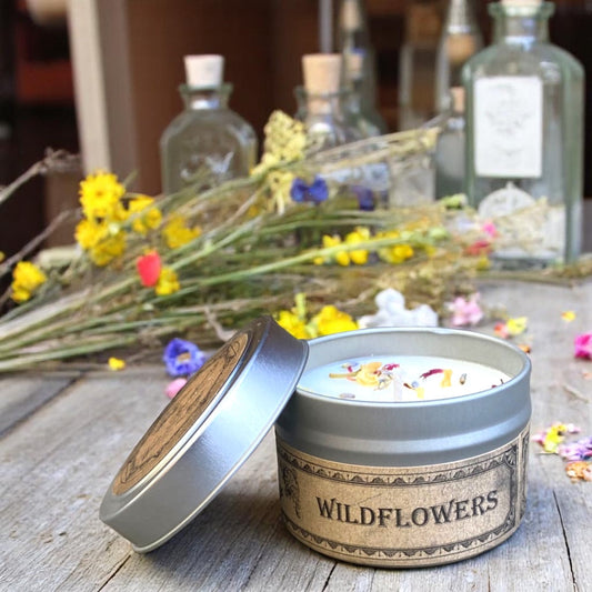 Bougie de voyage en boîte métallique Wildflowers