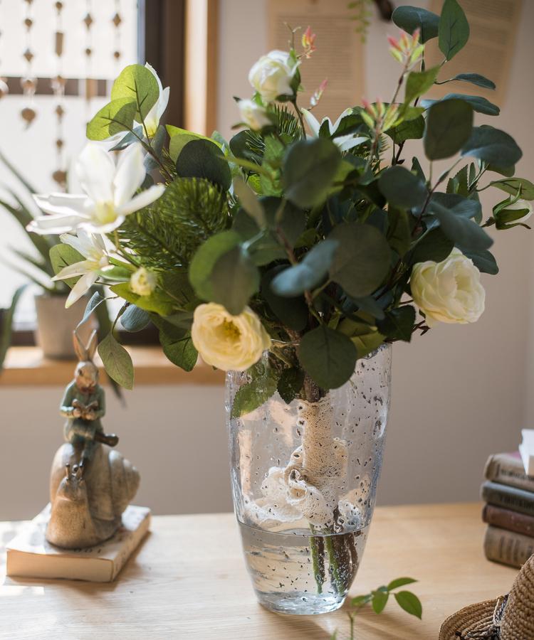 Bouquet di fiori artificiali con clematide e verde, altezza 50 cm