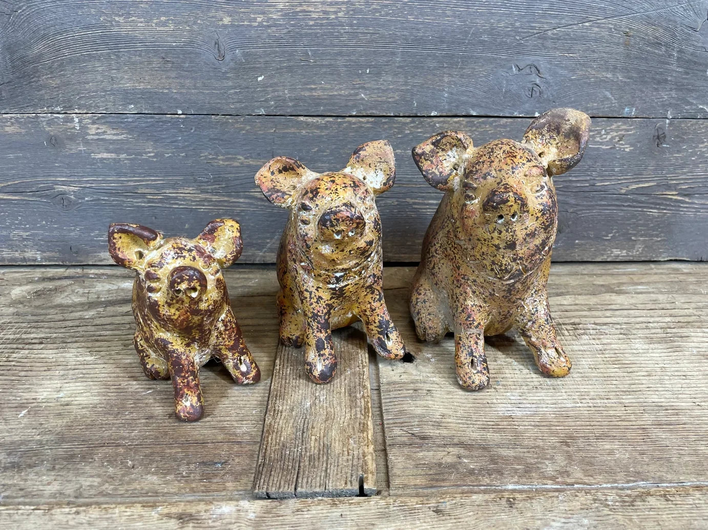 Handcrafted Clay Pig Garden Figurines — Set of 3