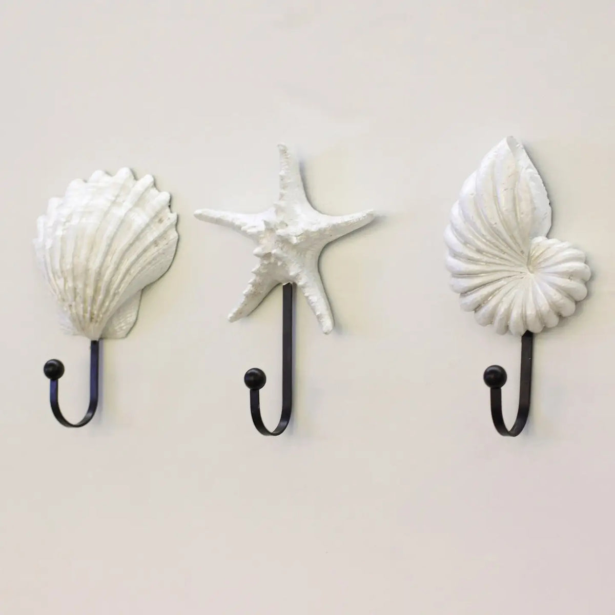 Coastal Seashell & Starfish Wall Hooks – Set of 3