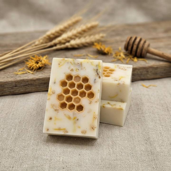 The Busy Bee Artisan Soap Bar SOAPY Bath and Body Products 106.3 g