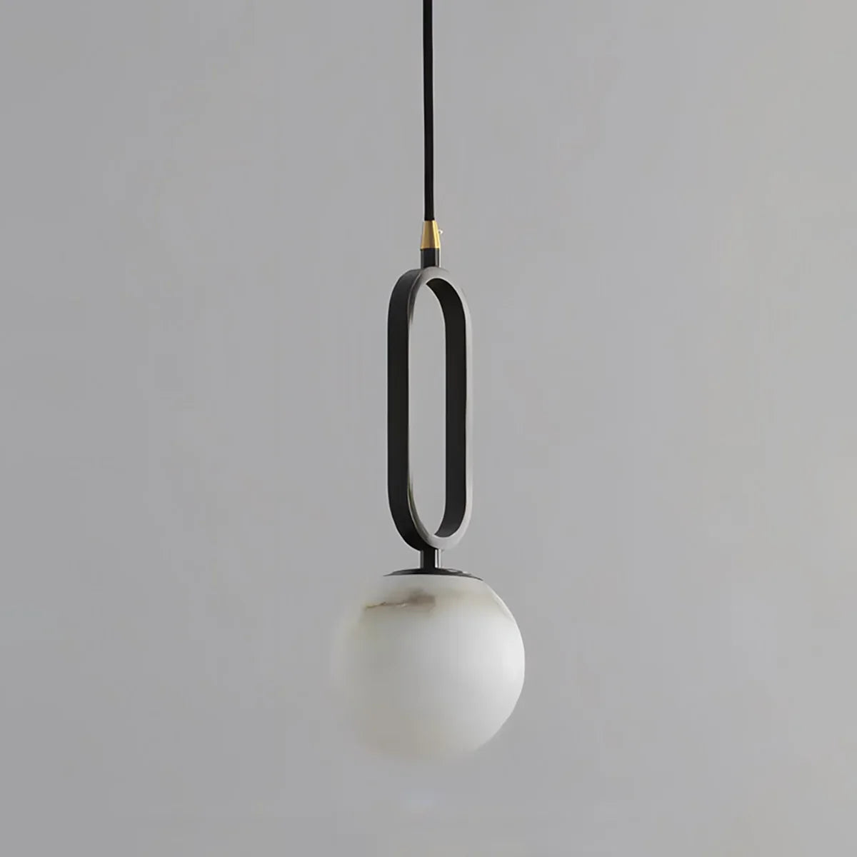 Lampadario a sospensione ovale Ball in alabastro