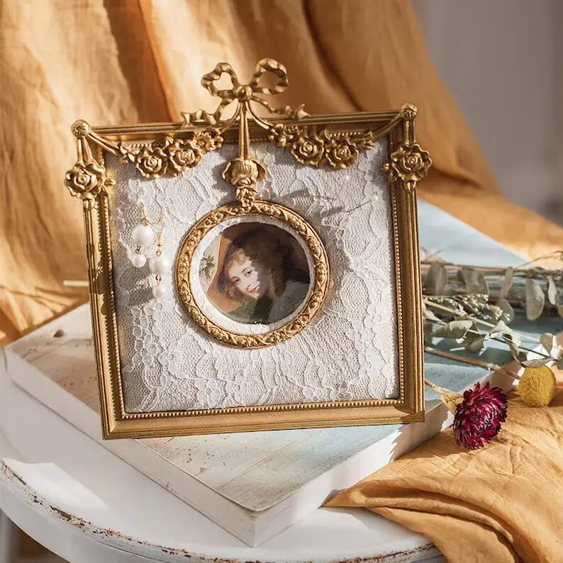 Vintage Earring Holder
