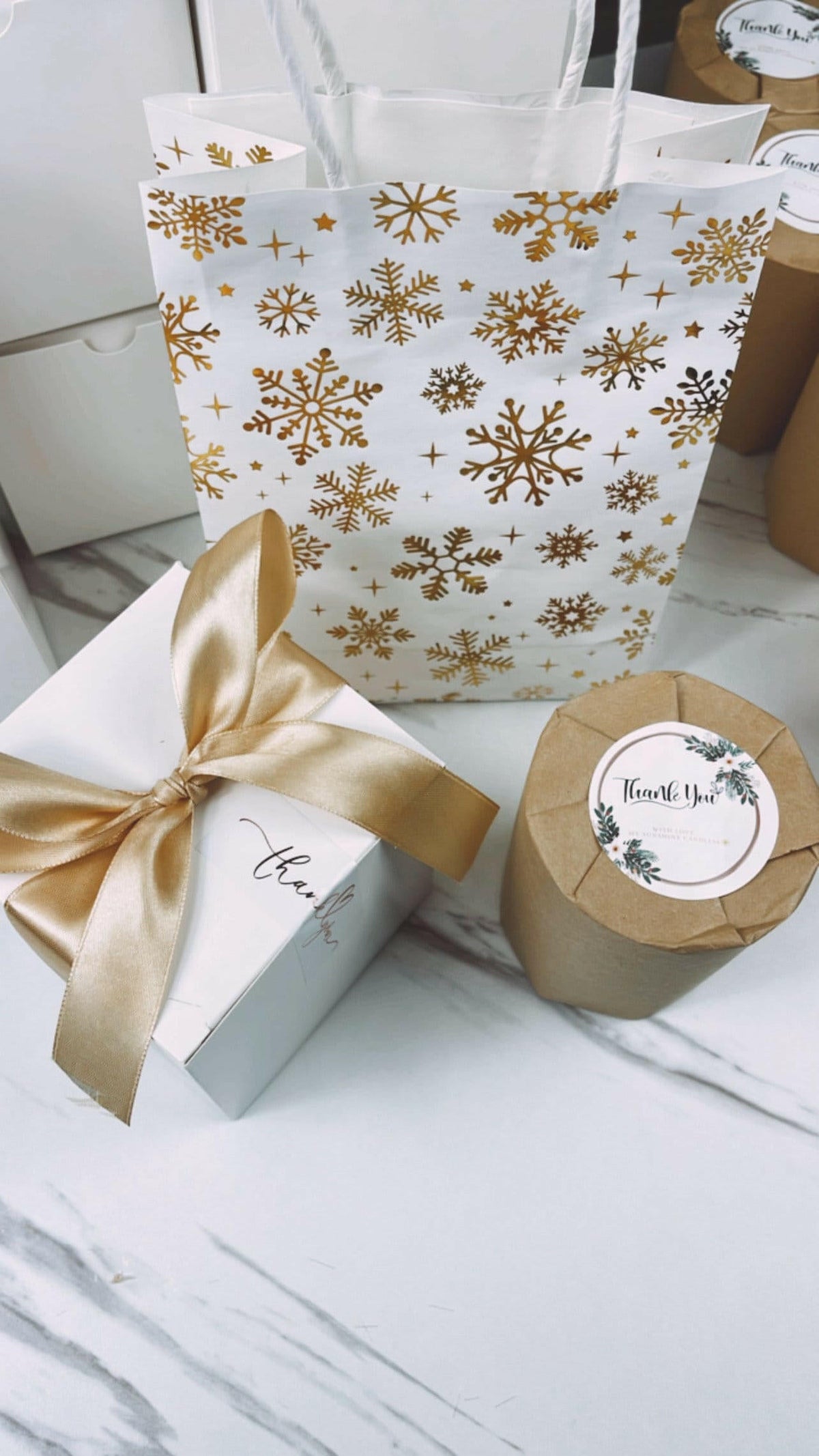 Christmas Bell Candle – Handmade Festive Soy Candle for Holiday Stocking Stuffers & Gifts