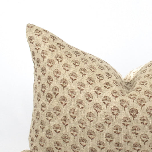 Tissu en lin, impression artisanale au tampon, housse de coussin lombaire pour canapé, touche artisanale pour canapé ou lit, cadeau de crémaillère - MUDRA ROSEDUST BL