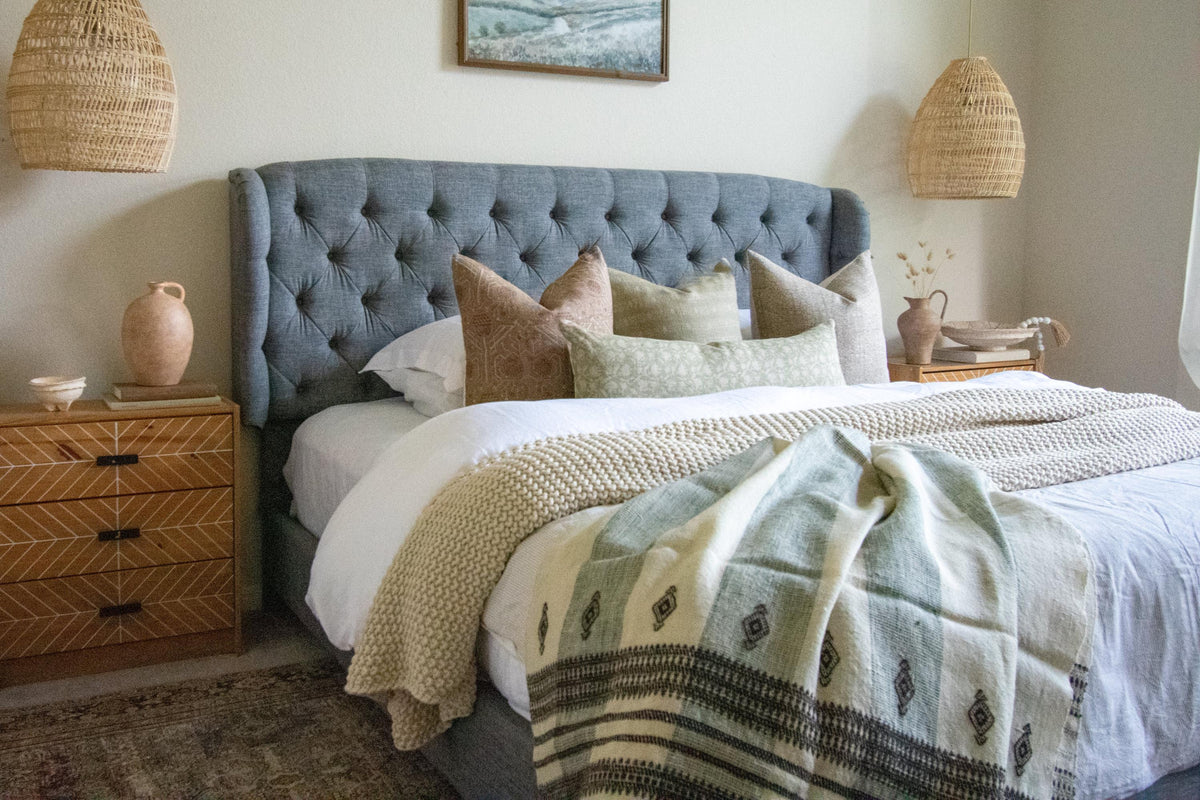 White Striped Indian Wool Throw Blanket, Handwoven Sofa Coverlet with Airy Bedroom Layer - MAGNOLIA