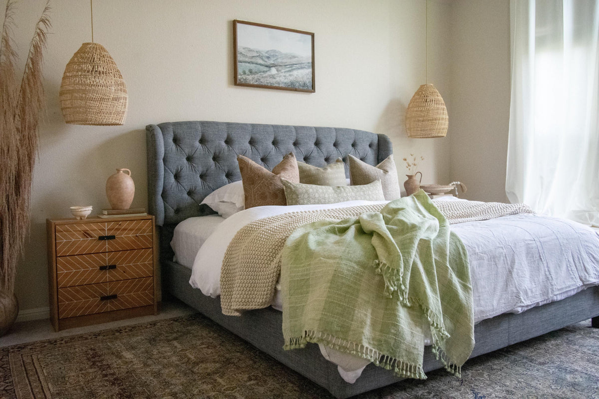 Soft Green Indian Wool Throw Blanket, Handwoven Sofa Coverlet with Quiet Calm Bedroom Layer - SAGE