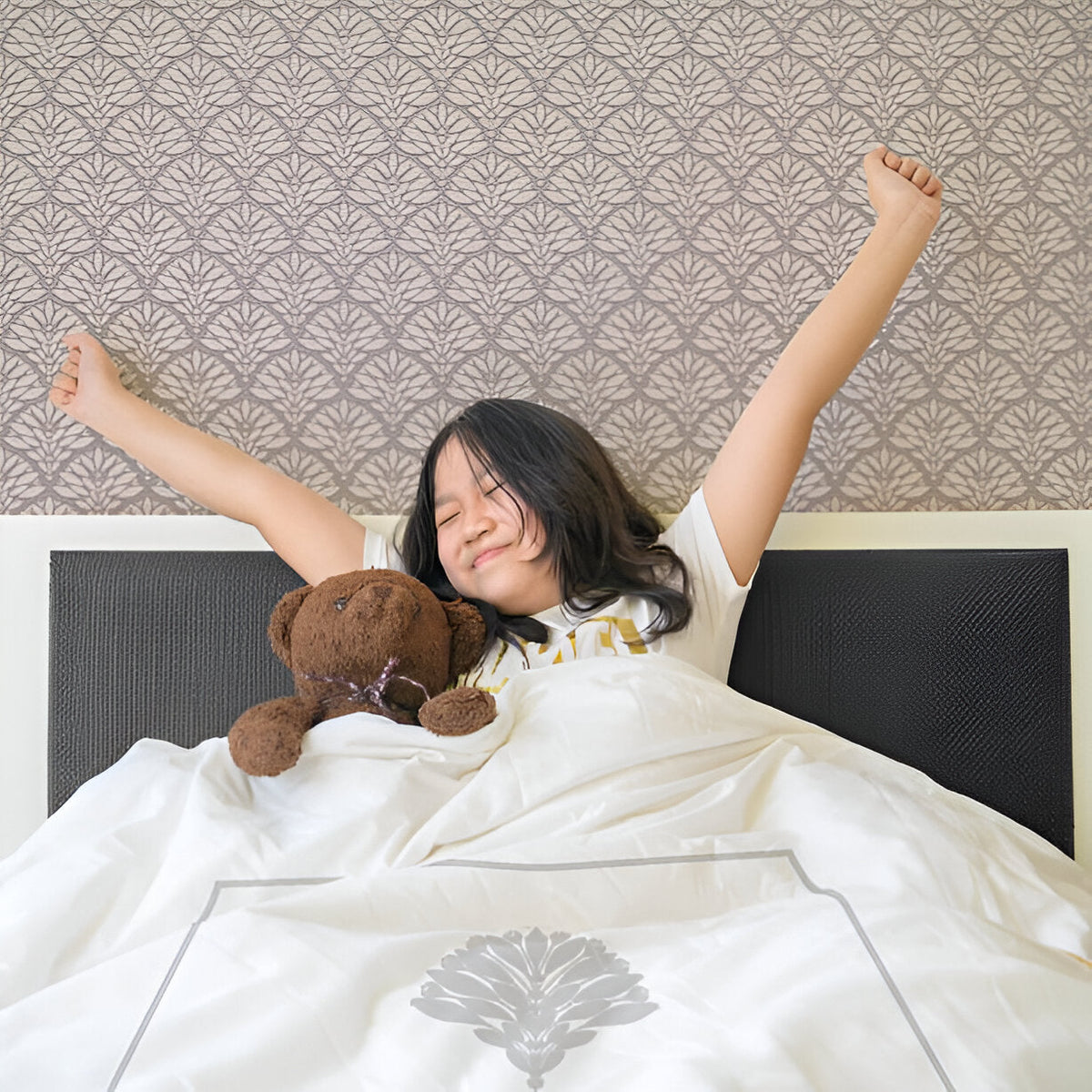 Leafy Embroidered Cotton Sateen Duvet Cover Set