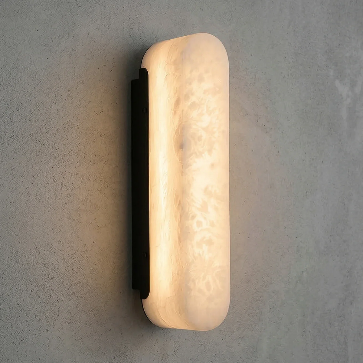 Luxury Alabaster Vertical Wall Lamp