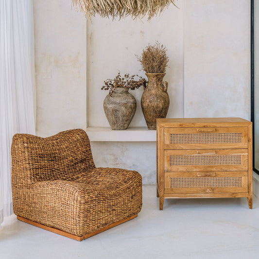 Tenang Relax Lounge Chair — Handwoven Water Hyacinth