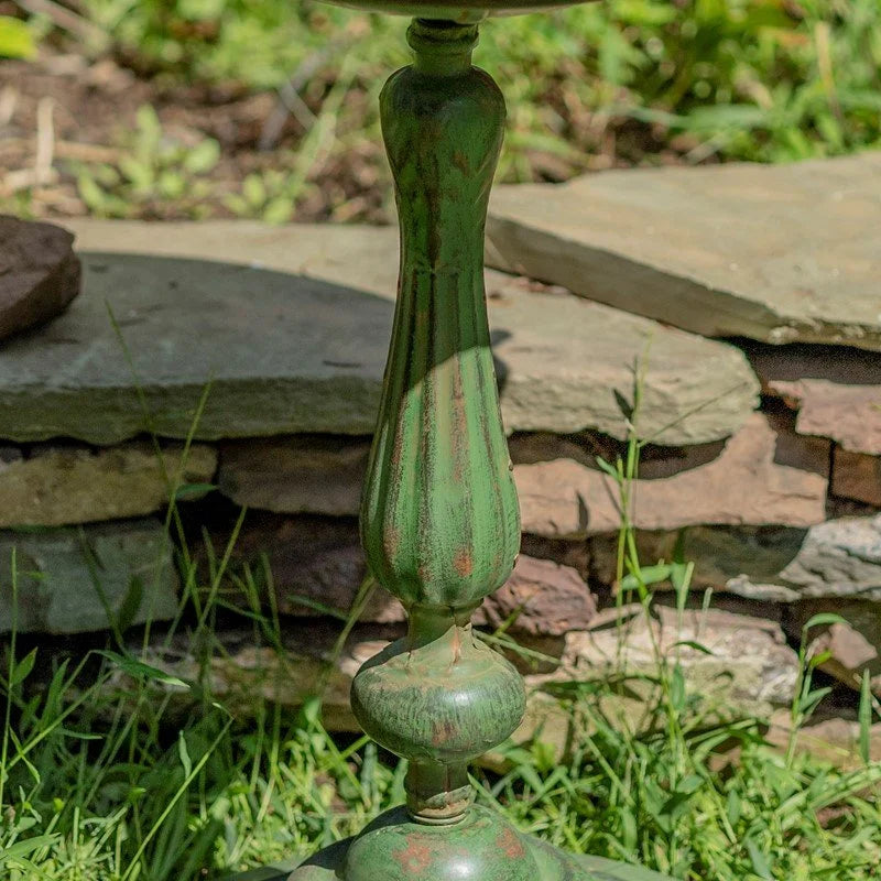 La Volière Pedestal Birdbath in Antique Green