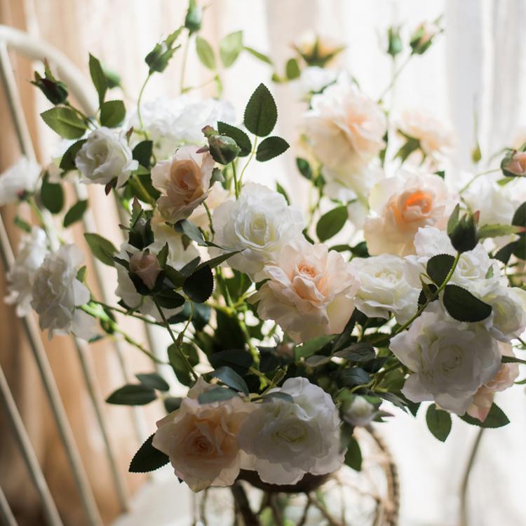 Tige de rose artificielle « Faux Real » au toucher naturel, 63,5 cm de hauteur, en soie