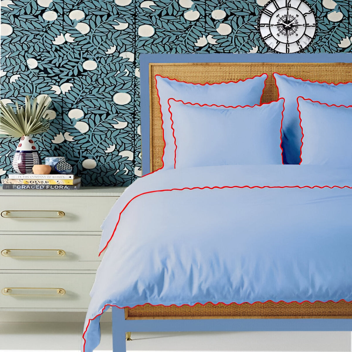 Light Blue 400TC Cotton Small Scallop Embroidery Duvet Cover Set