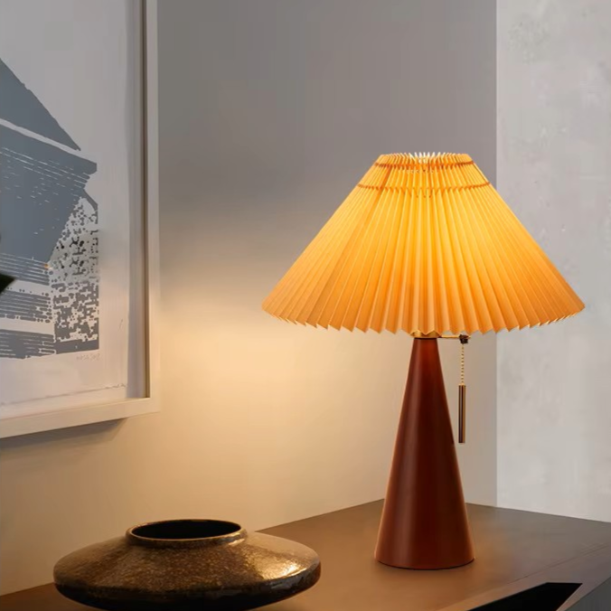 Cone Wooden Base Pleated Table Lamp | Vintage Pull-Chain Desk Light